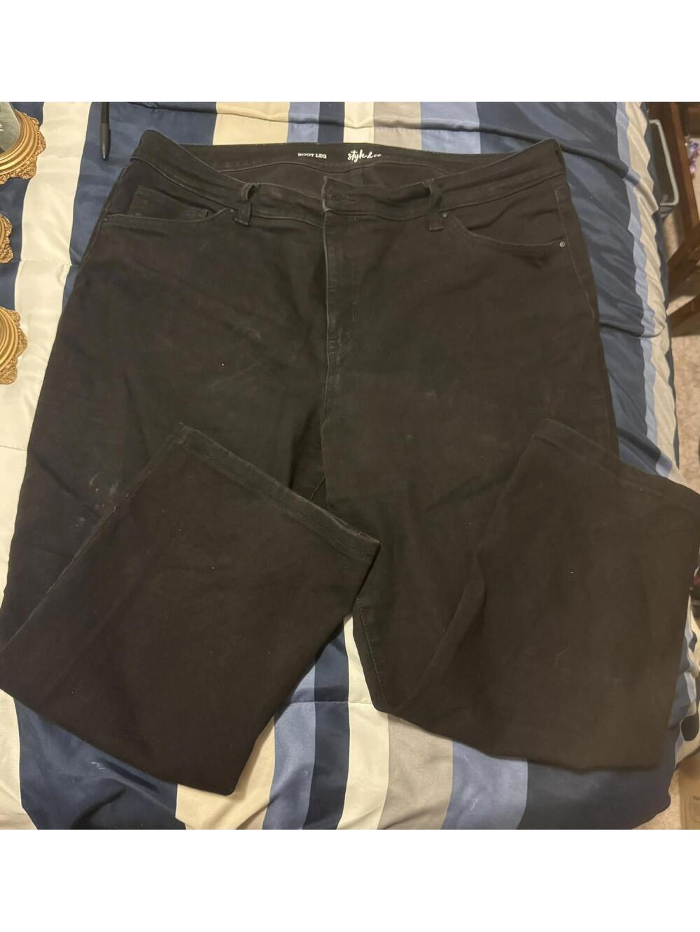 Women's Size 18P Style & Co Black Jeans - Picture 1 of 2